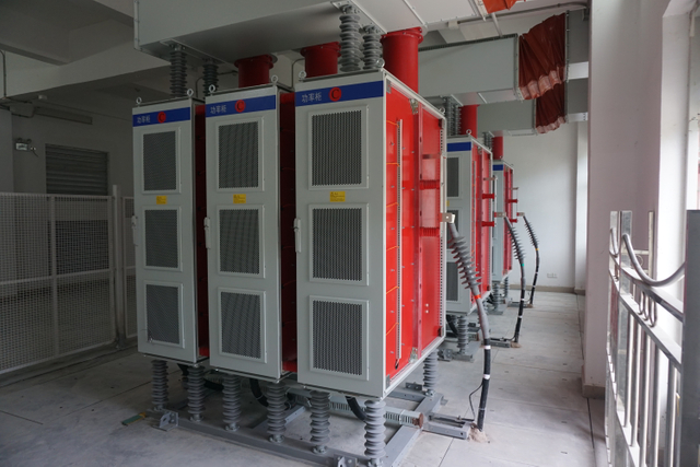 Gerador de Var estático refrigerado a ar interno Sinopak 6,6kV para inicialização do compressor