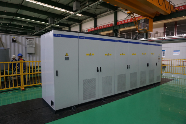Sinopak 11kV interior refrigerado a ar SVG para laminador