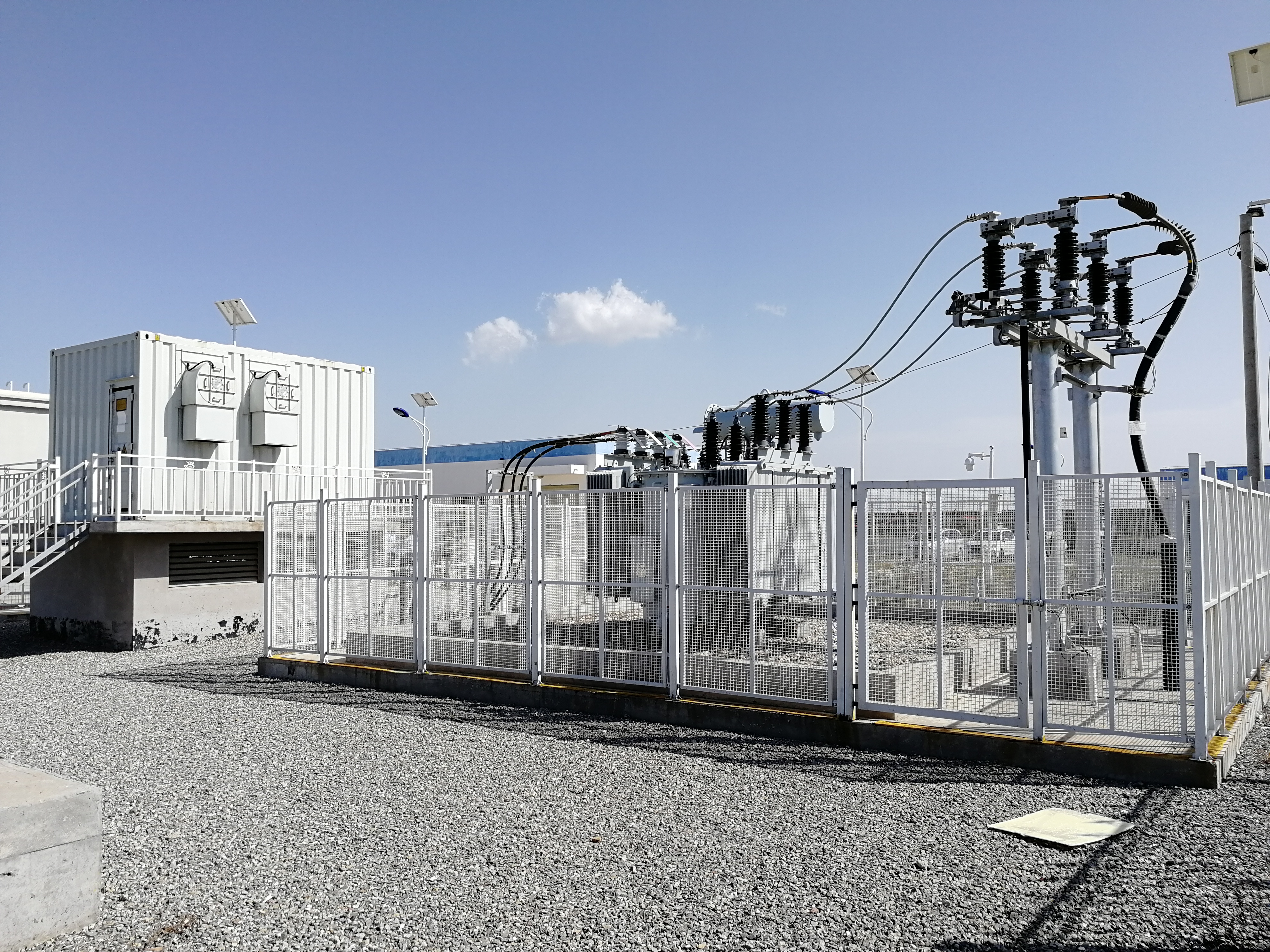 Sinopak 6kV refrigerado a ar externo STATCOM para transmissão de energia de longa distância